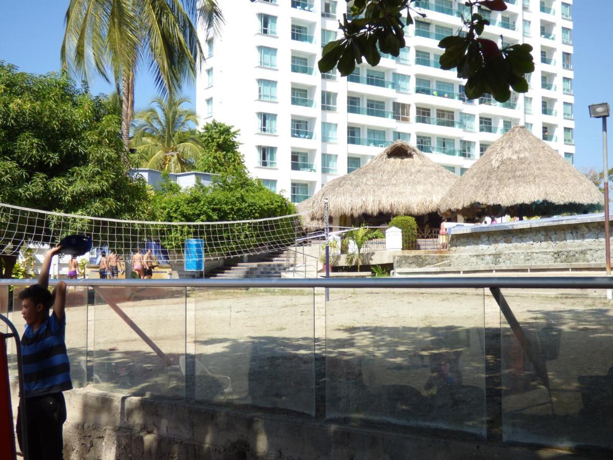 Costa Azul 403 *